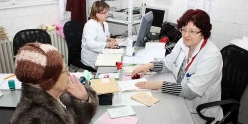 Doctorii dau vina pe ministrul Sănătăţii pentru debandada din sistem