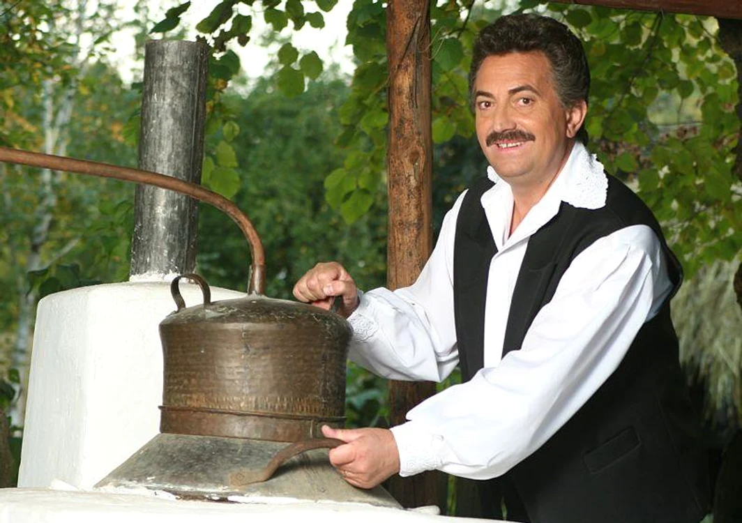 
    Petrică Mîțu Stoian a murit sâmbătă, la vârsta de 61 de anifoto: Facebook  