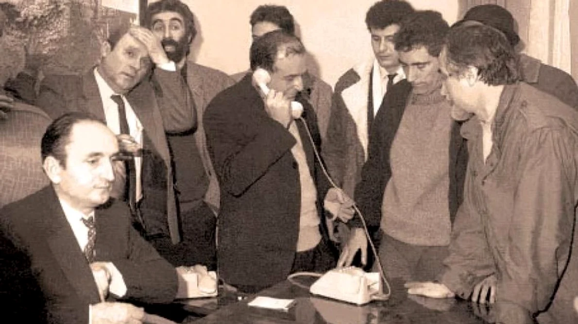 Comunicatul către țară al Consiliului F S N din 22 decembrie 1989 jpeg
