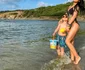 5 mantea cu fiul ei png png