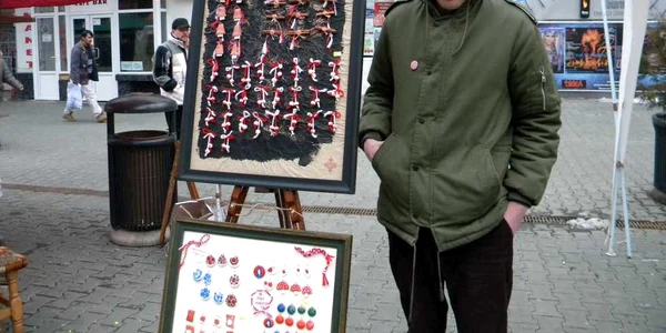 George Dumitru propune ploieștenilor o altă alternativă la mărțișoarele chinezești
