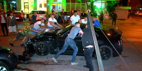 sofer beat masini politie distruse