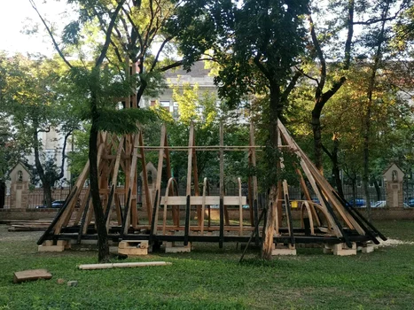 Scheletul bisericii de la Povergina a ajuns la Timișoara FOTO Ștefan Both
