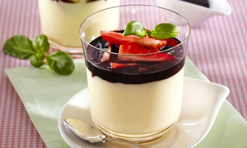 crema de vanilie cu capsuni jpeg