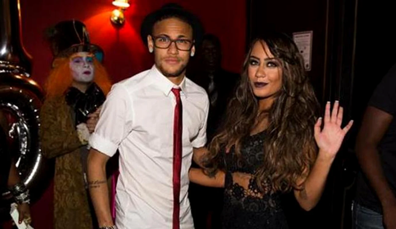 
    Neymar şi sora sa, Rafaella  