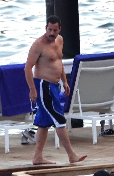 *EXCLUSIVE* ** STRICTLY NOT AVAILABLE FOR ONLINE SUBSCRIPTION DEALS ** Adam Sandler on Lake Como jpeg