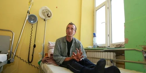 Alexandru Ervin a fost cazat mai bine de două luni la Unitatea de Primiri Urgenţă. 