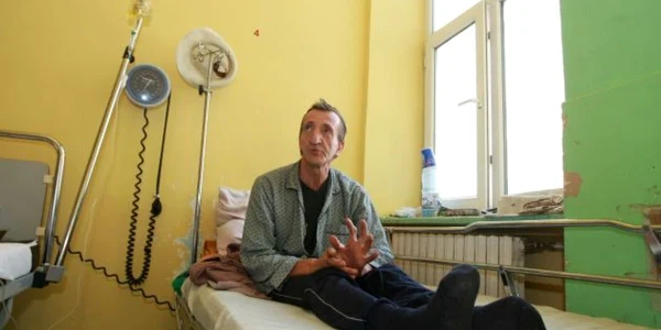 Alexandru Ervin a fost cazat mai bine de două luni la Unitatea de Primiri Urgenţă. 