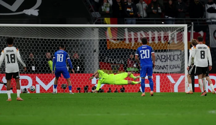 Germania (alb) și-a asigurat prezența la CM 2026 (FOTO: EPA)