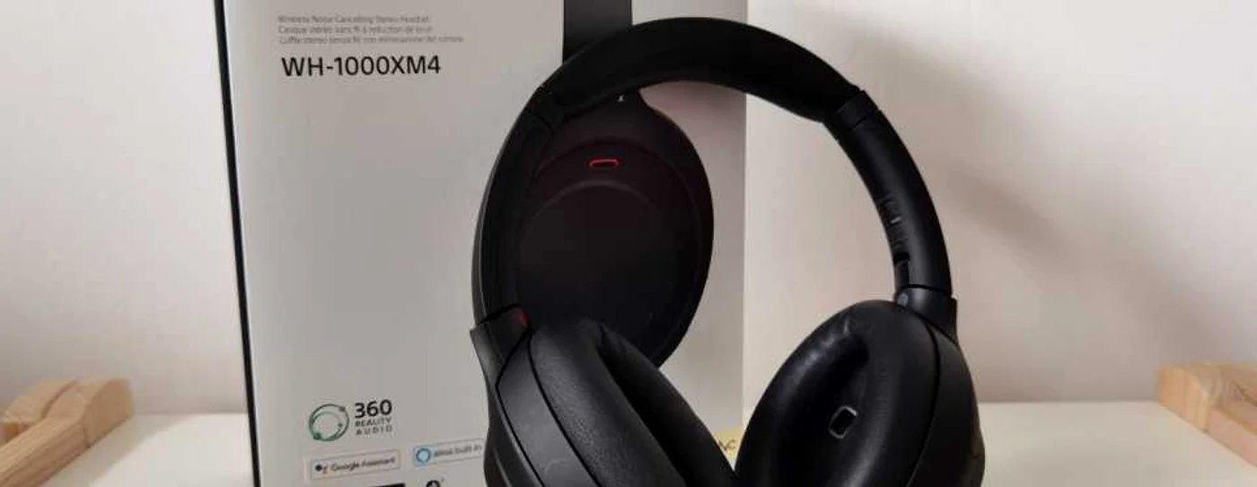 Sony WH-1000 XM4