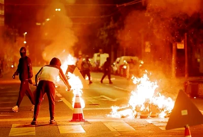 proteste violente in Elvetia jpeg