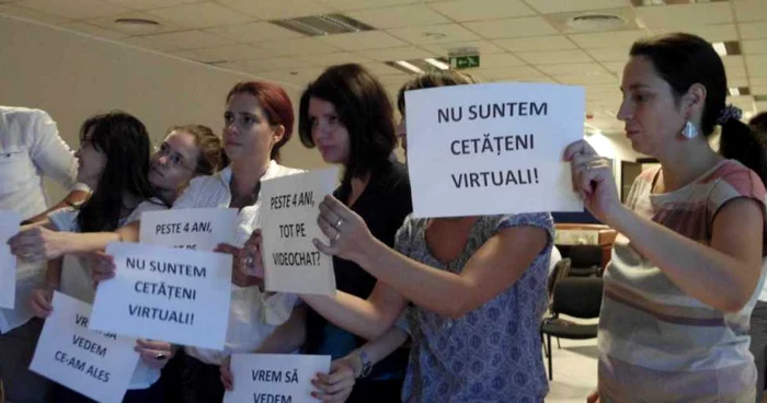 Reprezentanţii mai multe organizaţii nonguvernamentale au lansat un site de informare a cetăţenilor despre activitatea consilierilor generali şi a primarului Capitalei FOTO Adevărul