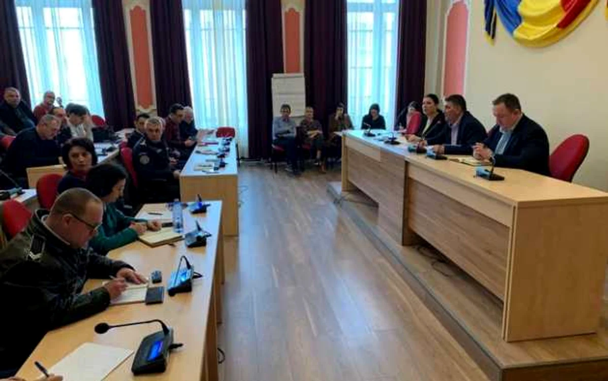 Şedinţa Comitetului Local pentru Situaţii de Urgenţă. Foto: Primăria Deva.