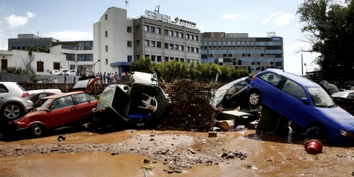 Maroussi suburbie Atena inundatii EPA EFE