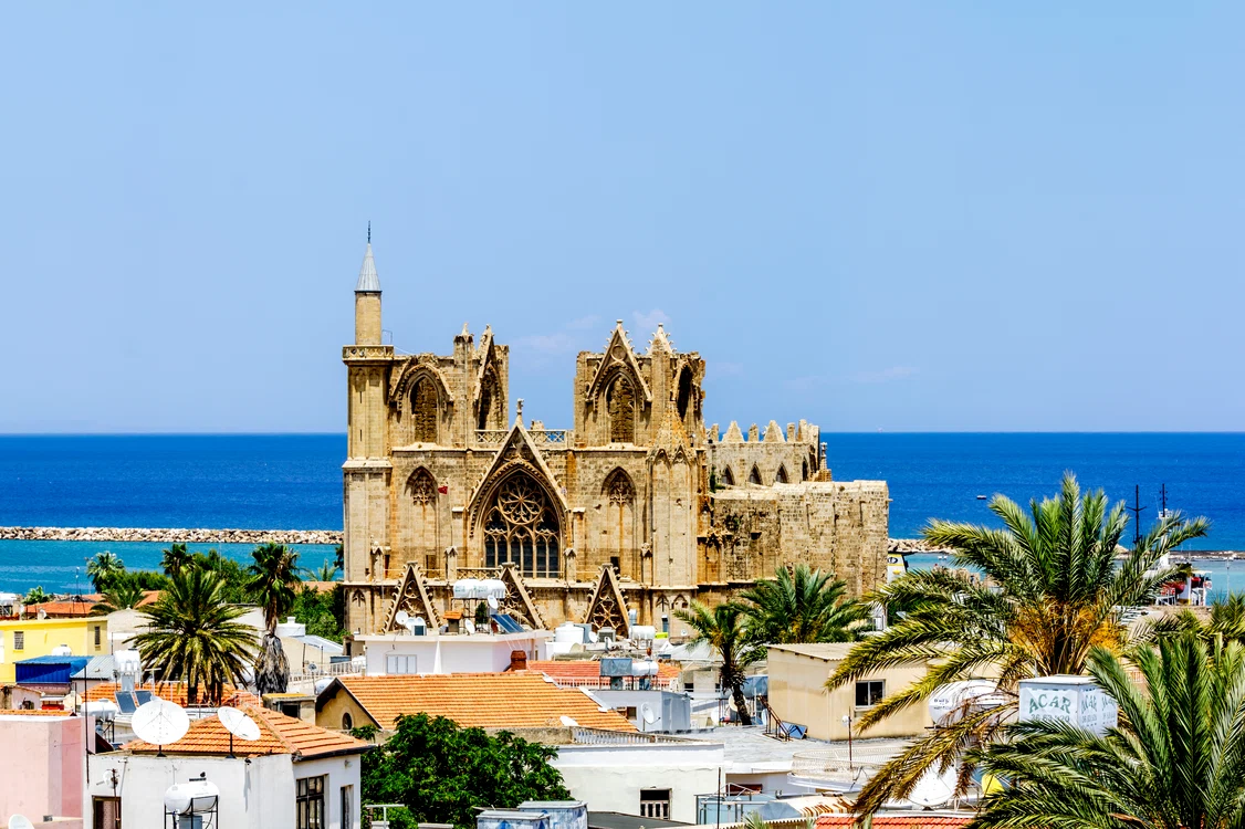 Famagusta mai este recunoascută şi ca fiind capitala istorică a Ciprului de Nord