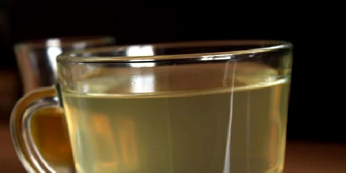 Băutura care îţi curăţă colonul. Se prepară în doar 5 minute şi face adevărate minuni pentru organism