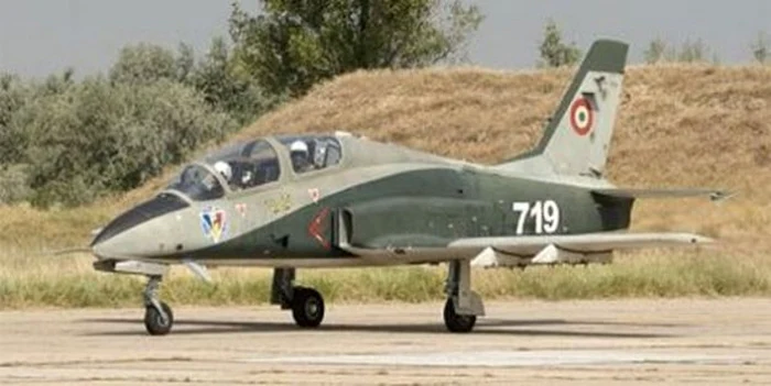 Avionul IAR-99 Şoim este produs la Craiova