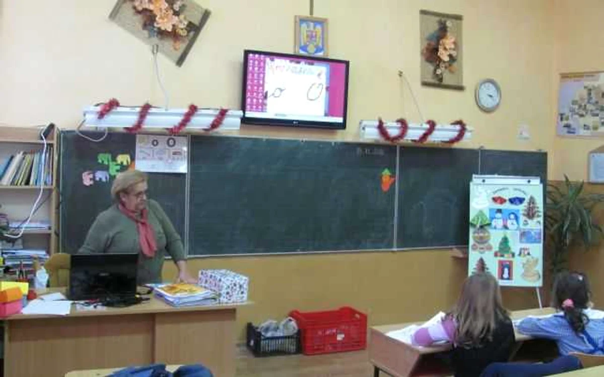 A doua etapă de înscrieri în clasa pregătitoare va avea loc în perioada 8- 31 mai FOTO arhivă