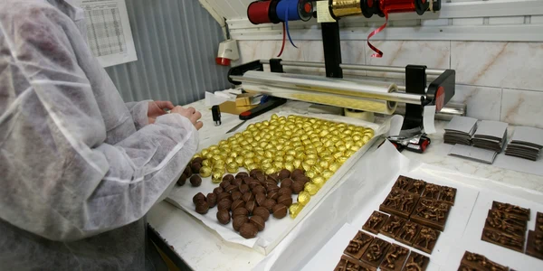 Doar la Ghimbav mai există o mică fabrică de ciocolată