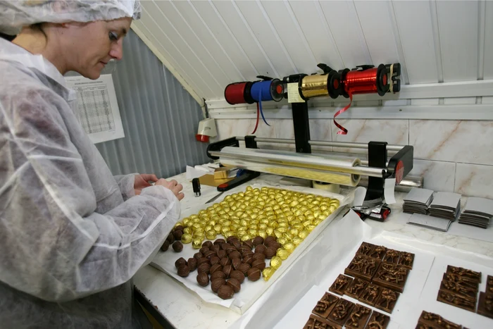 Doar la Ghimbav mai există o mică fabrică de ciocolată