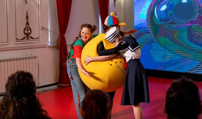 Opera Comică se transformă într-un tărâm de distracție pentru toate vârstele