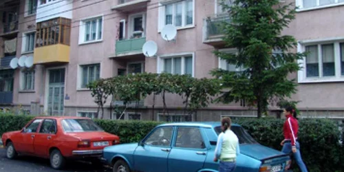 Bacău: Băcăuanii încep să-şi asigure locuinţele