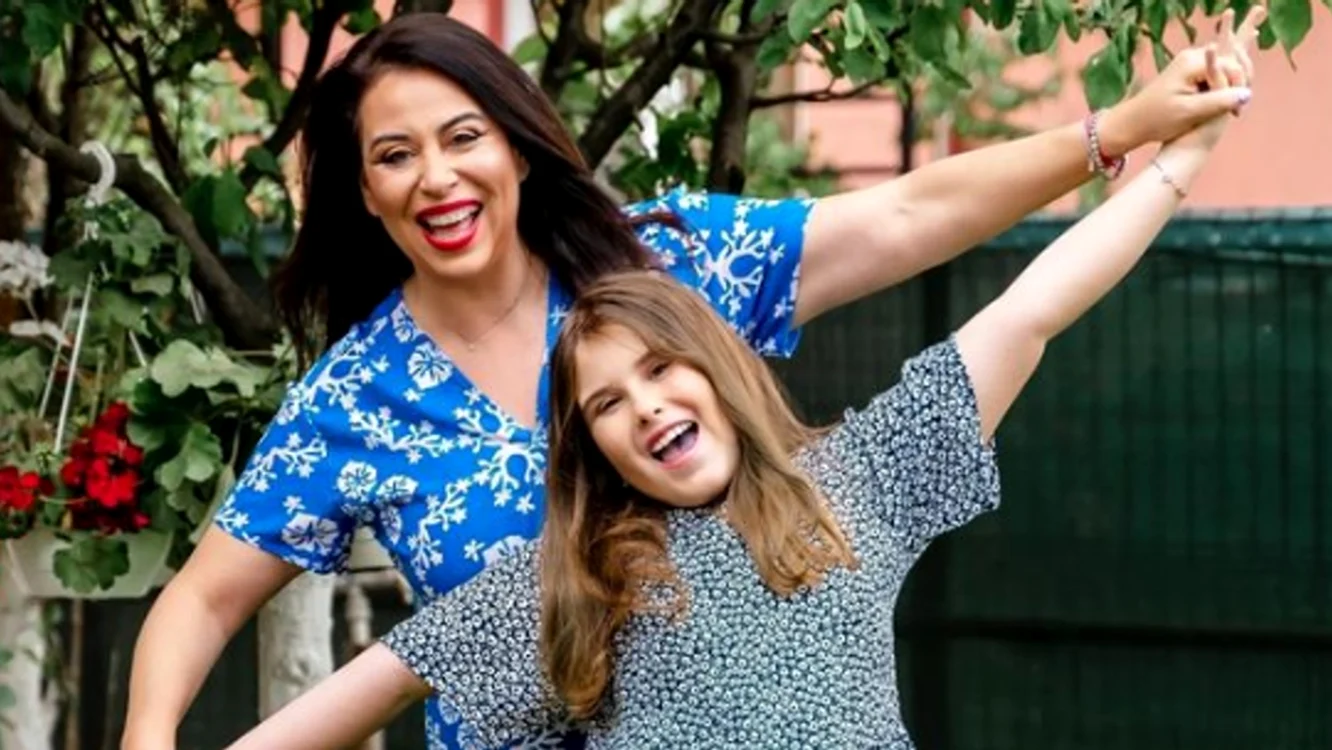 Isabela și Oana Roman / foto: Instagram 