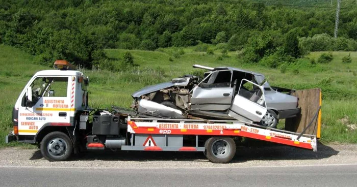 Dacia a fost distrusă în totalitate. Foto: Marian Stoica 