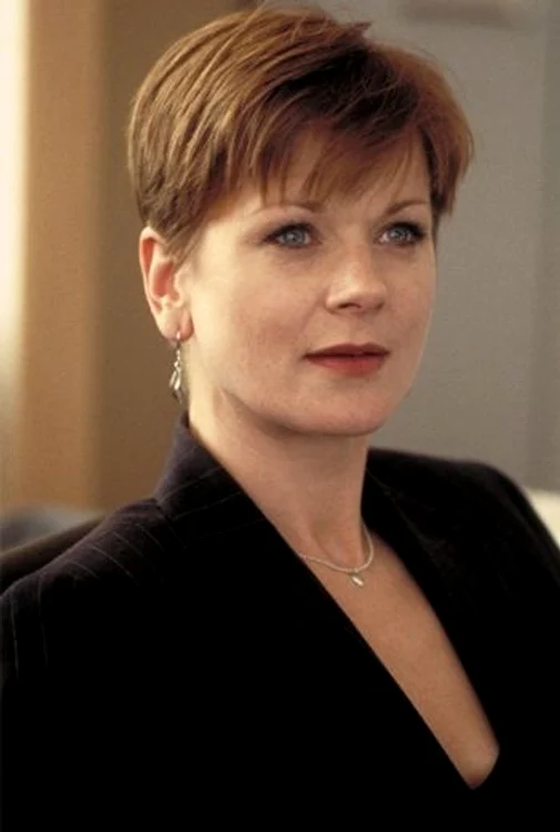 samantha bond 01 jpeg