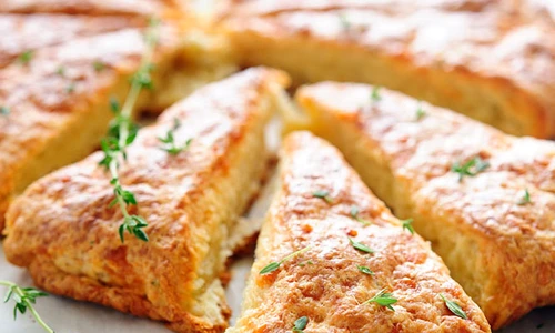 biscuiti cu branza jpeg