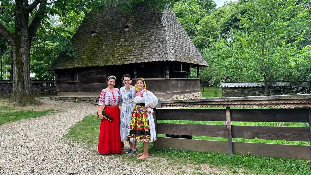 Românii de Pretutindeni, de Ziua lor, la Bucureşti, în Festivalul Aici-Acolo