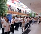 300 de elevi de la Şcoala Mihail Sadoveanu din Bacău au participat la un flashmob la final de an şcolar