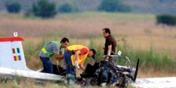 VIDEO Accident aviatic la Costeşti: experţii au trei ipoteze