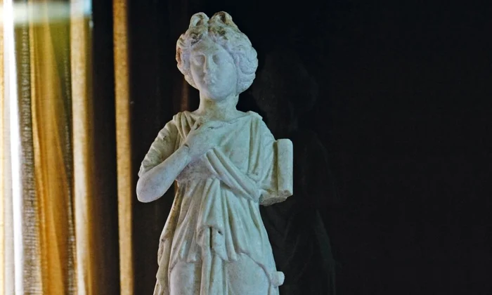 Zeița Nemesis de la Apulum jpeg