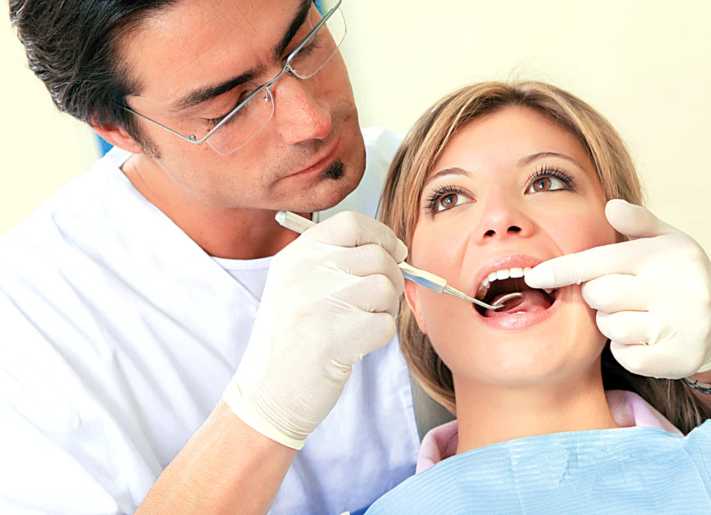 
    Testaţi-vă dantura  