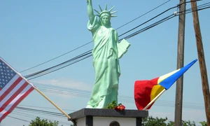  statuia libertatii prahova foto dana mihai