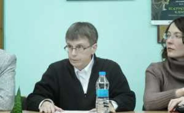 Lynne Viola a
participat la conferinţa găzduită de Centrul de Studiere a Totalitarismului de
la Universitatea de Stat din Moldova. FOTO Adevărul