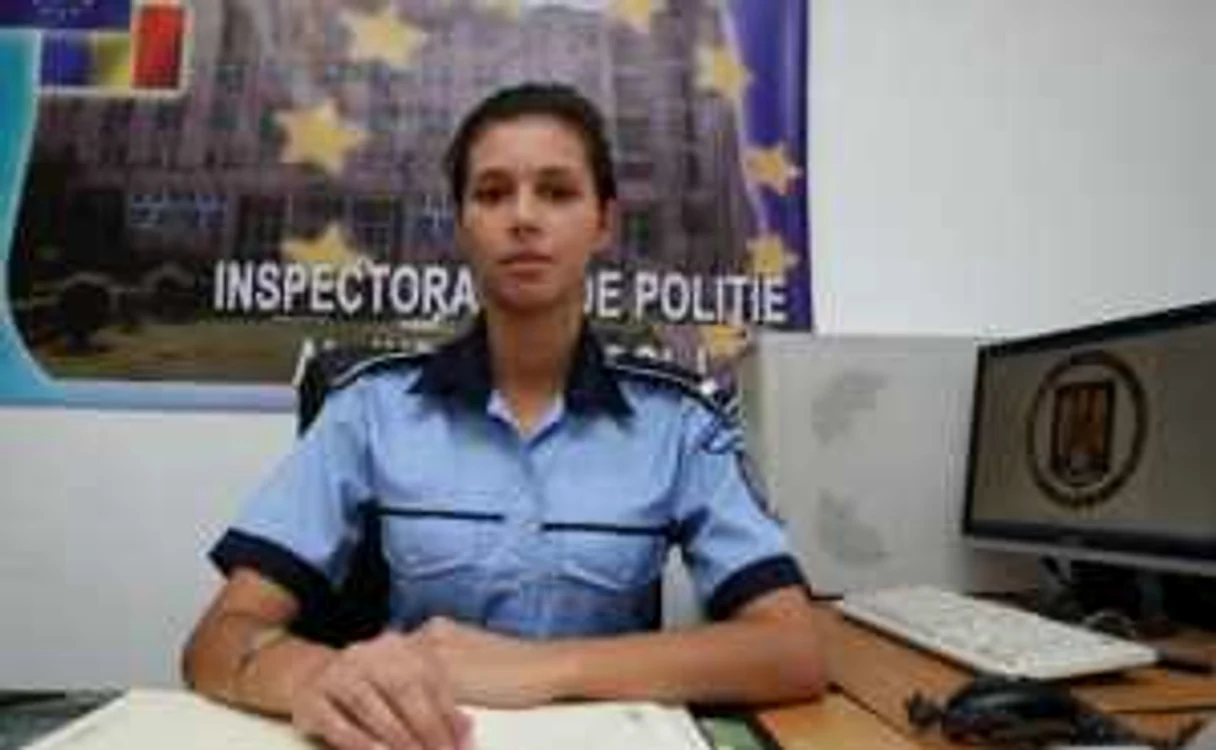 Agent Amelia Căprărin spune că minorii în cauză sunt cercetaţi pentru infracţiunea de furt calificat.