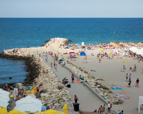 Plajă la Eforie Nord FOTO Shutterstock 