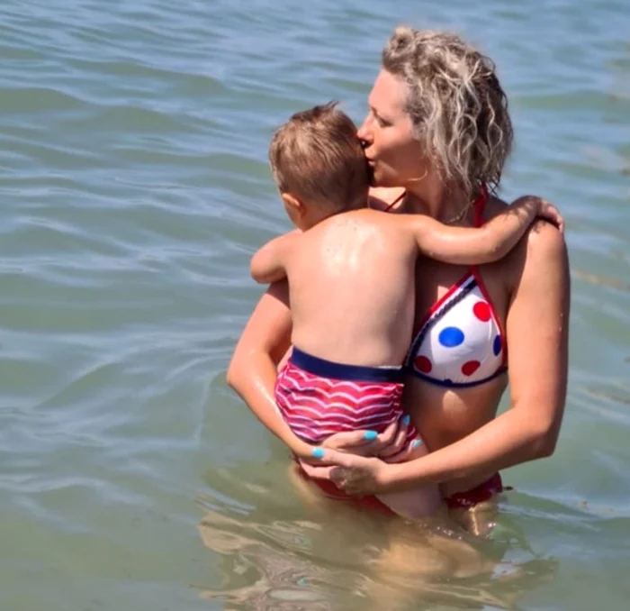 Mirela Vaida, în vacanță cu familiaFoto: Arhivă personală