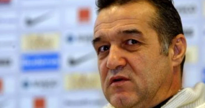 Becali a refuzat să vadă probele acuzării din dosarul sechestrării maşinii sale