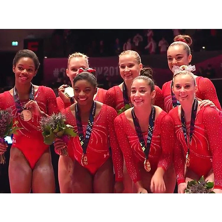 
    Naţionala americană domină de ani buni concursurile feminine  