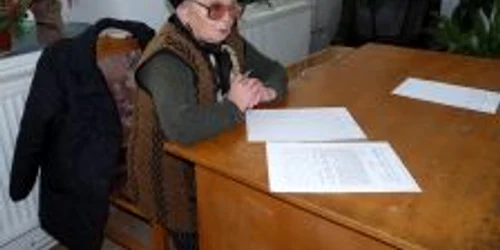 Pentru strângerea semnăturilor s-au organizat echipe zonale formate tot din pensionari