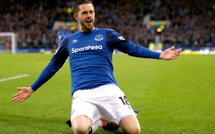 Gylfi Sigurdsson a înscris amebele goluri împotriva României 