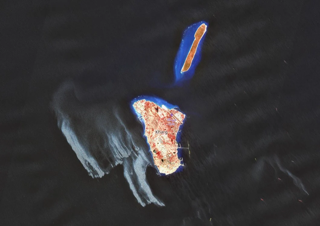 Pata de petrol văzută din satelit FOTO: X
