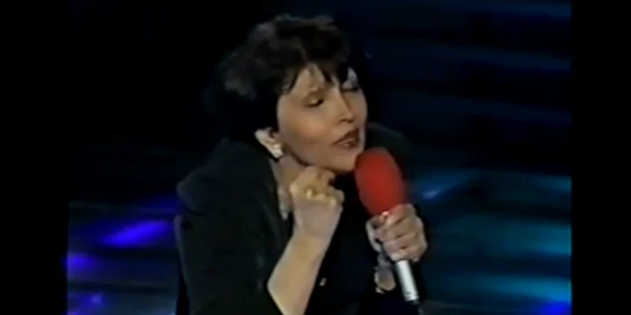 Dida Drăgan, în timpul concursului de la Ljubljana,
Slovenia, din 3 aprilie 1993
