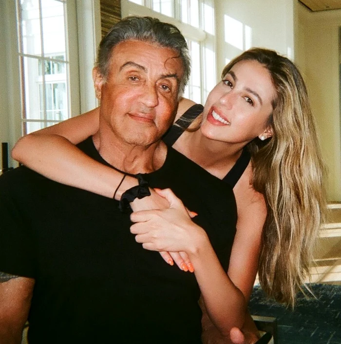 Dwayne The Rock Johnson, 48 de ani, uriașul de 1,96 metri înălțime îmblânzit de Jasmine, de 5 anișorifoto: Instagram