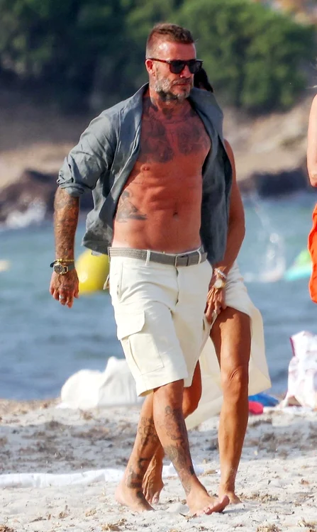 Soții Beckham la Saint Tropez (10) jpg