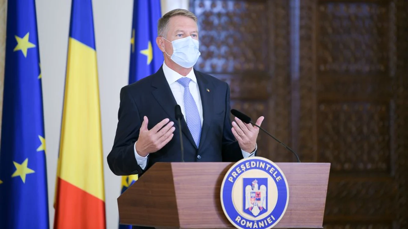 
    Klaus Iohannis a sesizat la CCR decizia prin care parlamentarii aleg data alegerilor în senat și camera DeputațilorSursa foto: presidency.ro  