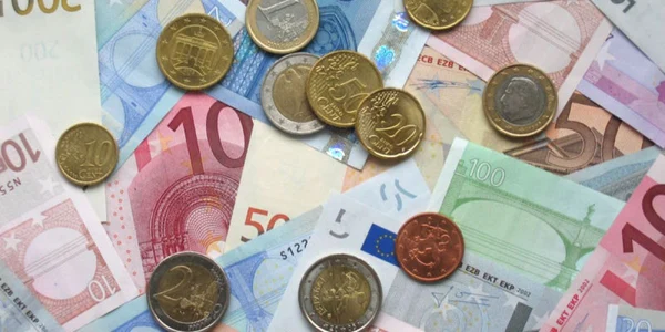 Băncile au închis robinetul creditelor